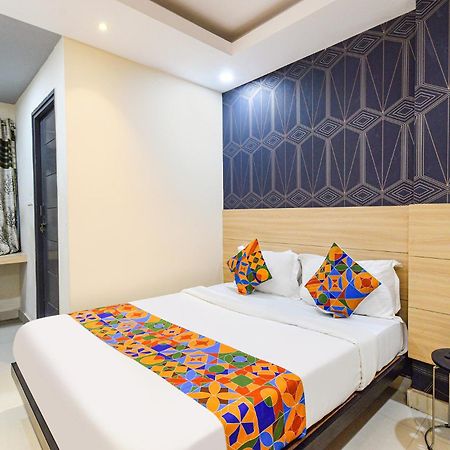 Fabhotel The Botanica - Nr Hyderabad Central University, Kondapur Kondapur  Buitenkant foto