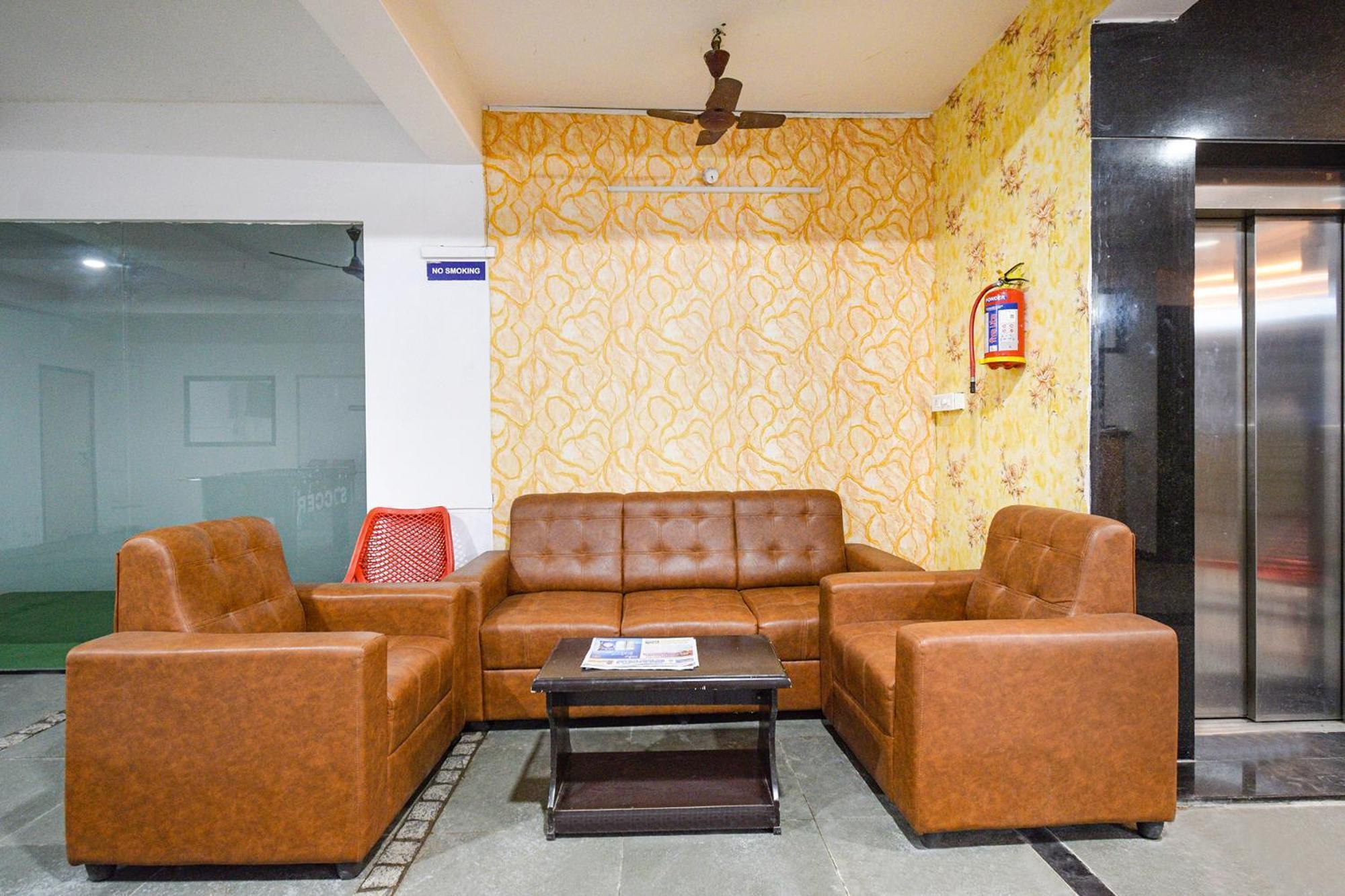 Fabhotel The Botanica - Nr Hyderabad Central University, Kondapur Kondapur  Buitenkant foto