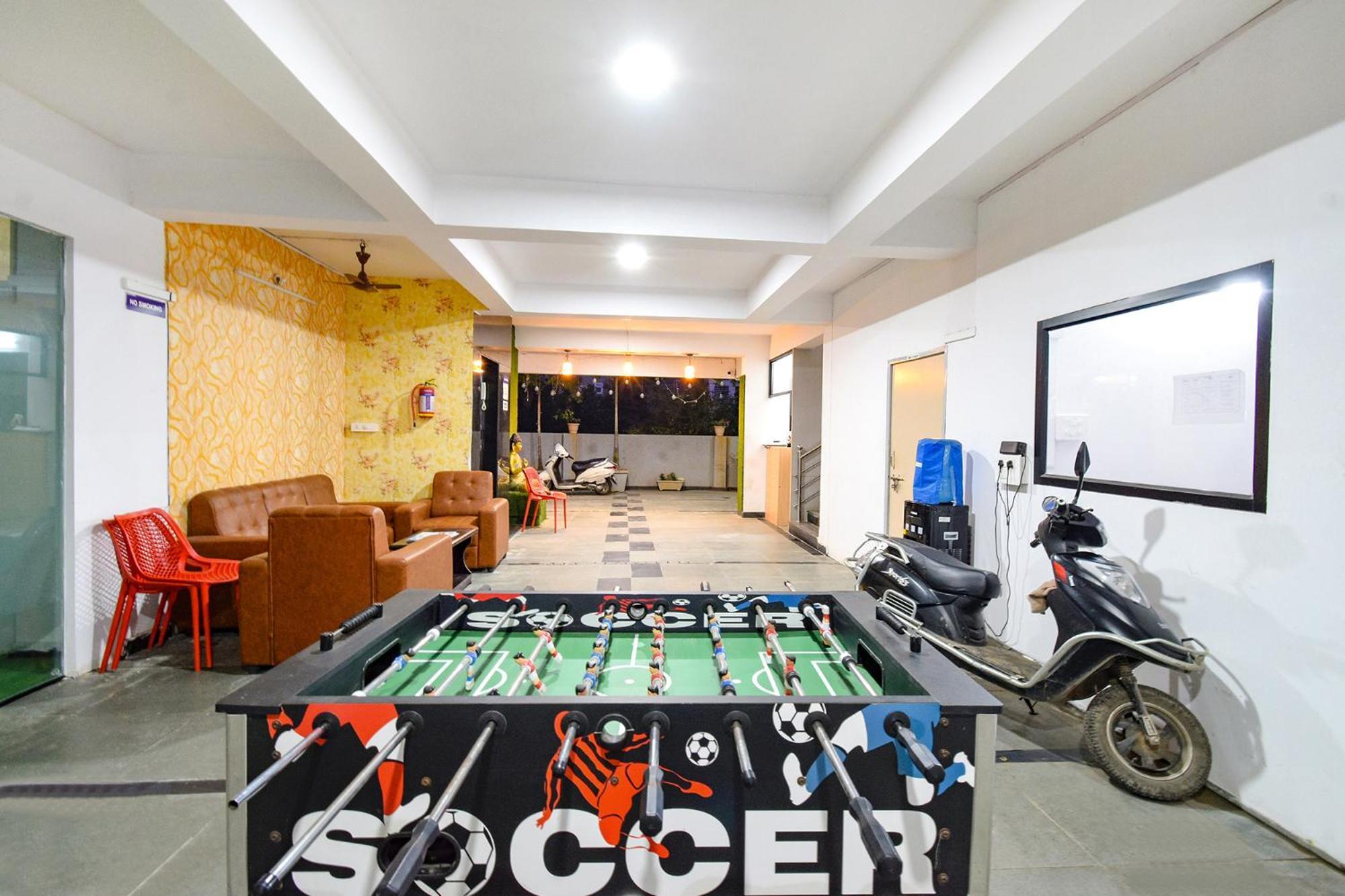 Fabhotel The Botanica - Nr Hyderabad Central University, Kondapur Kondapur  Buitenkant foto
